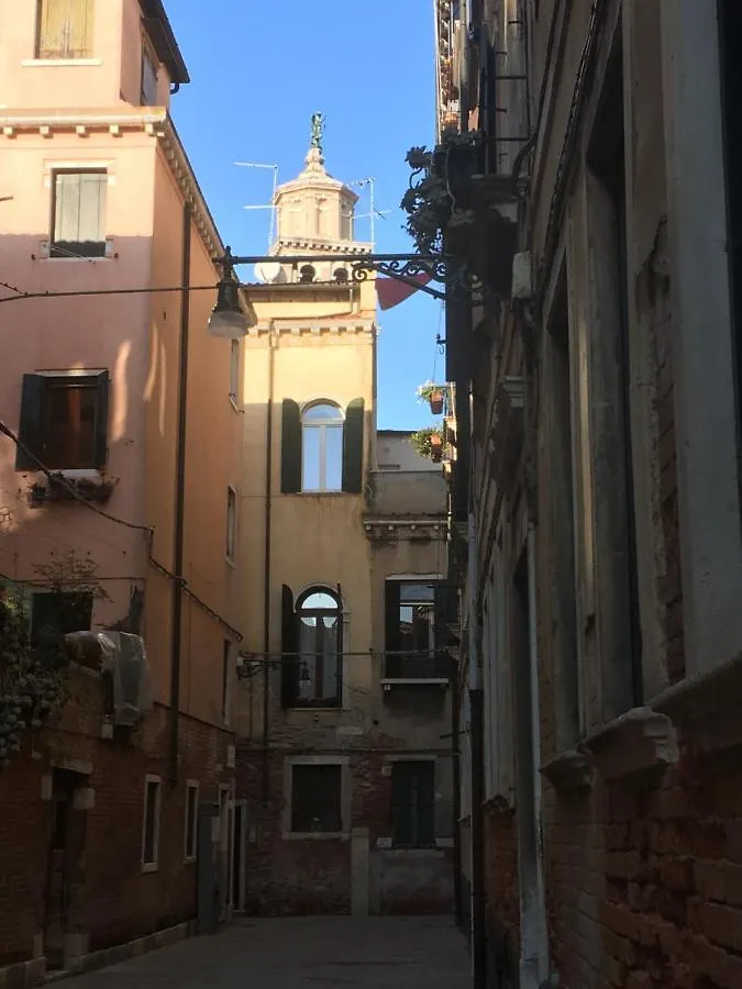 Il Buco Della Suora Apartment Venice